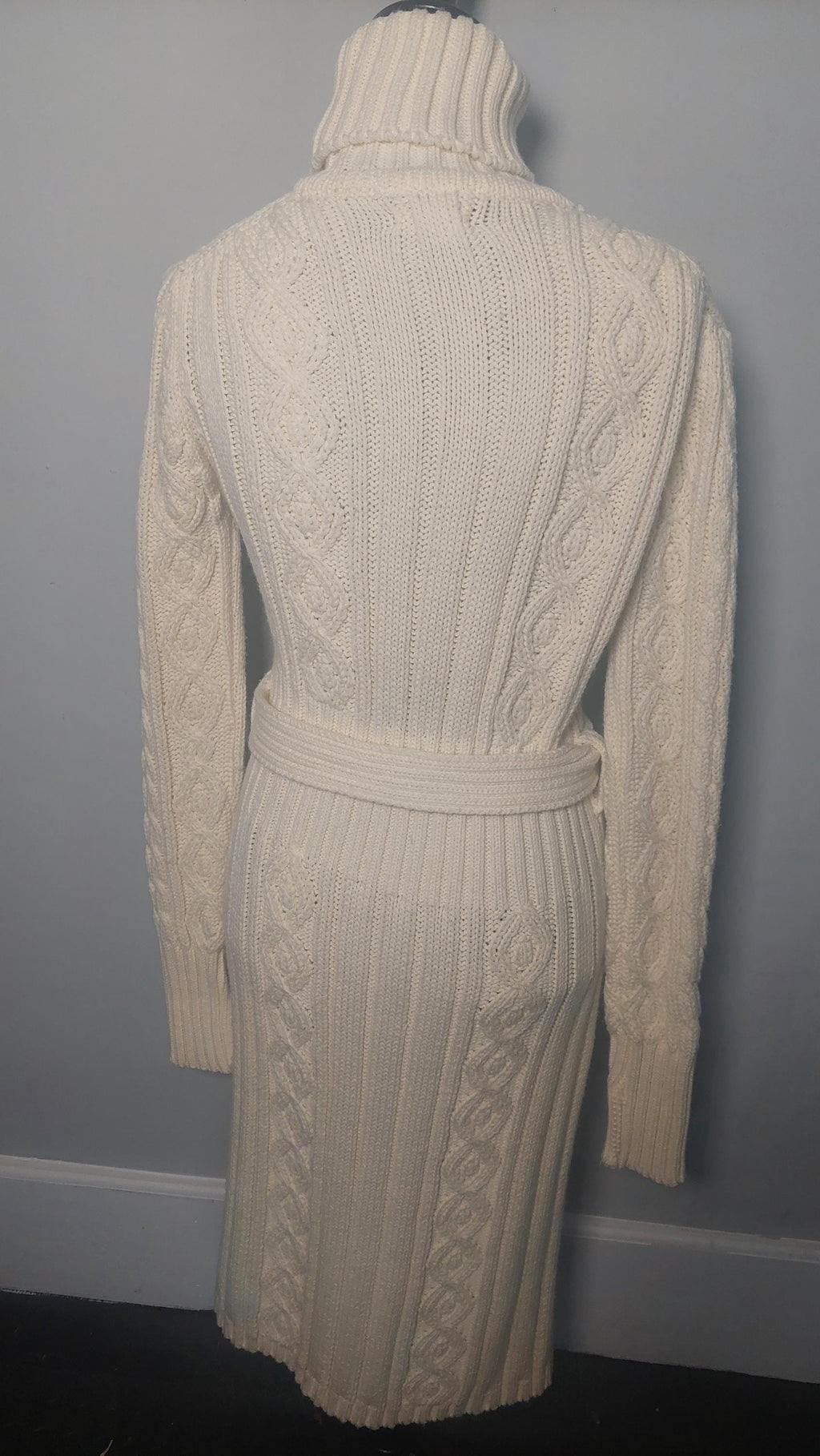 1970s Cream Cableknit Acrylic Versatile Duster with Wooden Buttons Made in Taiwan