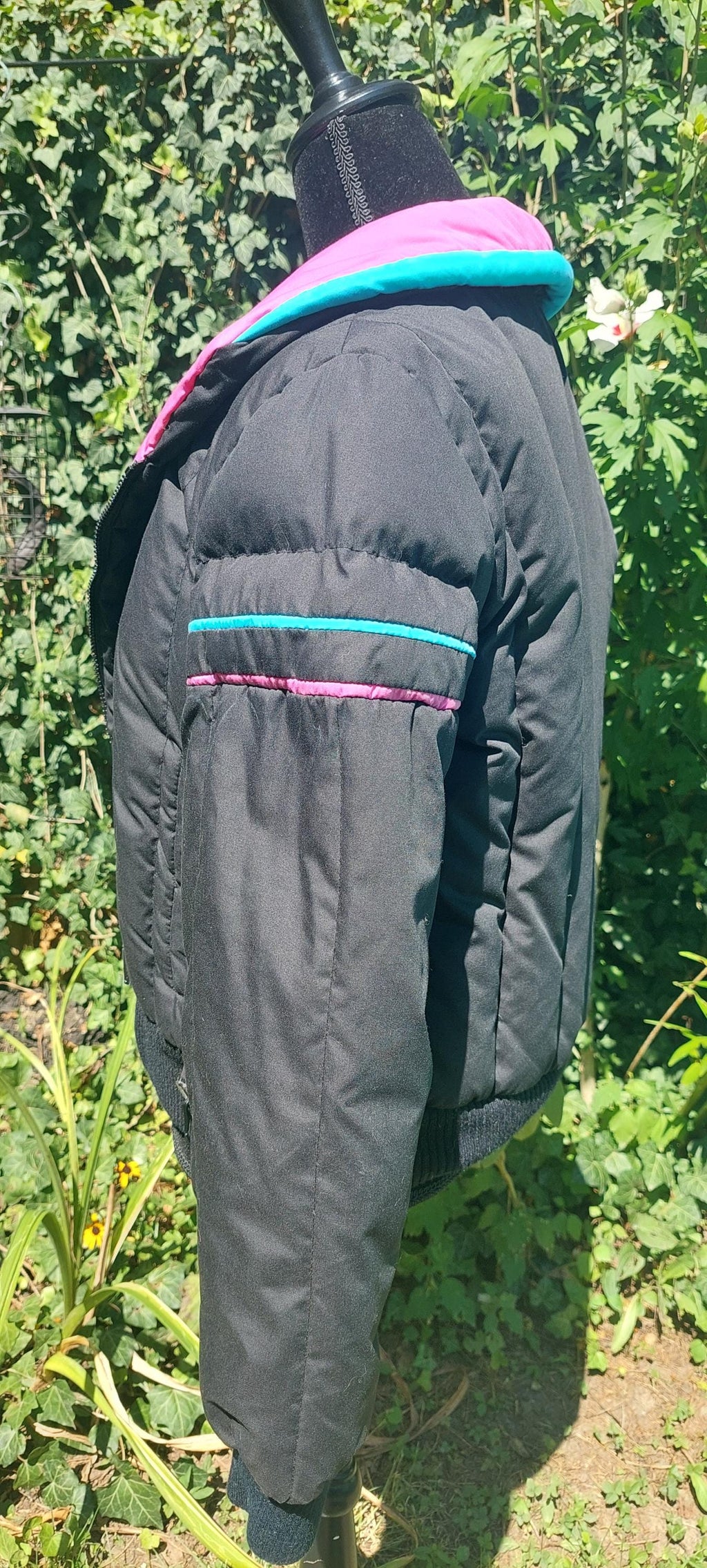 Vintage 1980s Obermeyer Black Teal & Pink Striped Puffy Carrie Style Ski Jacket