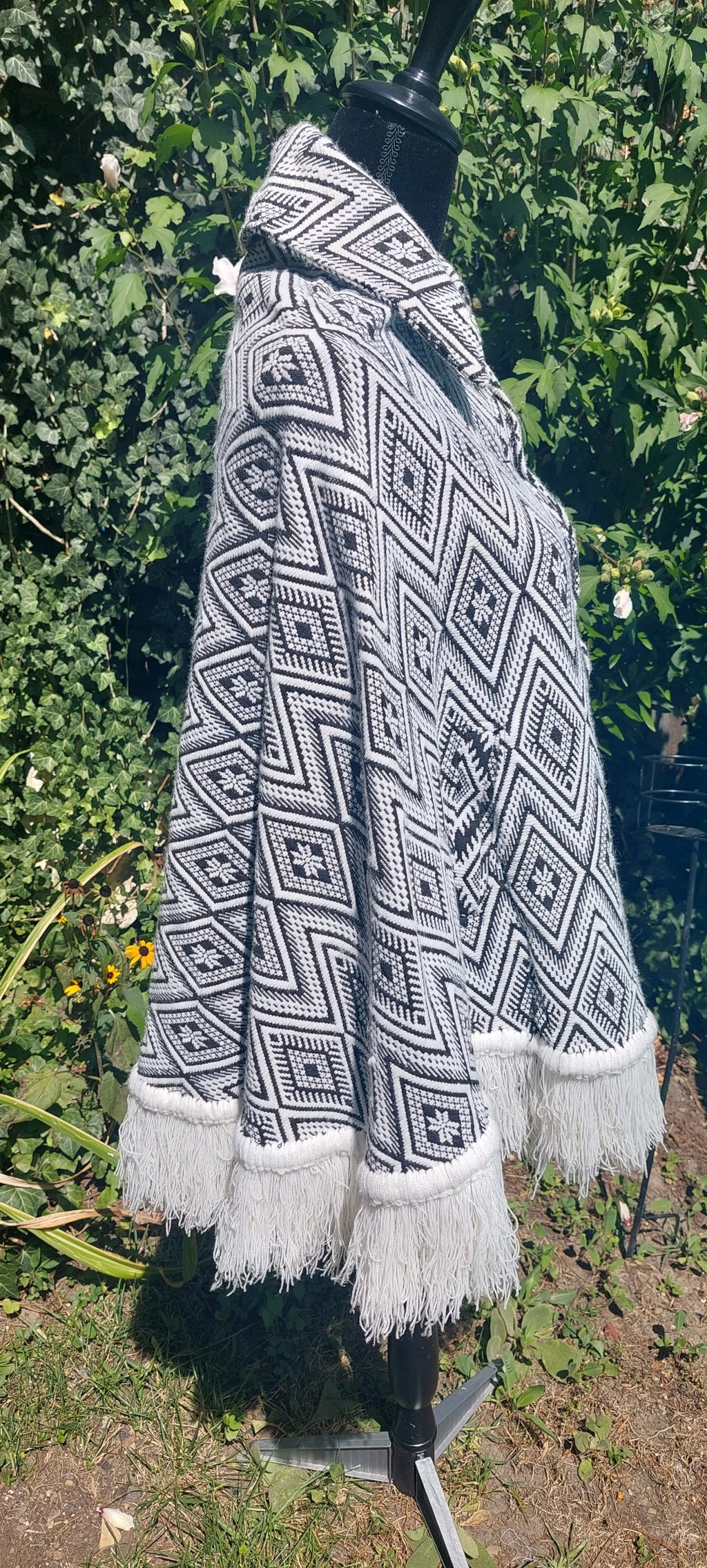1970s Guatemalan Cotton Poncho: Black & White Boho Woven Bamboo