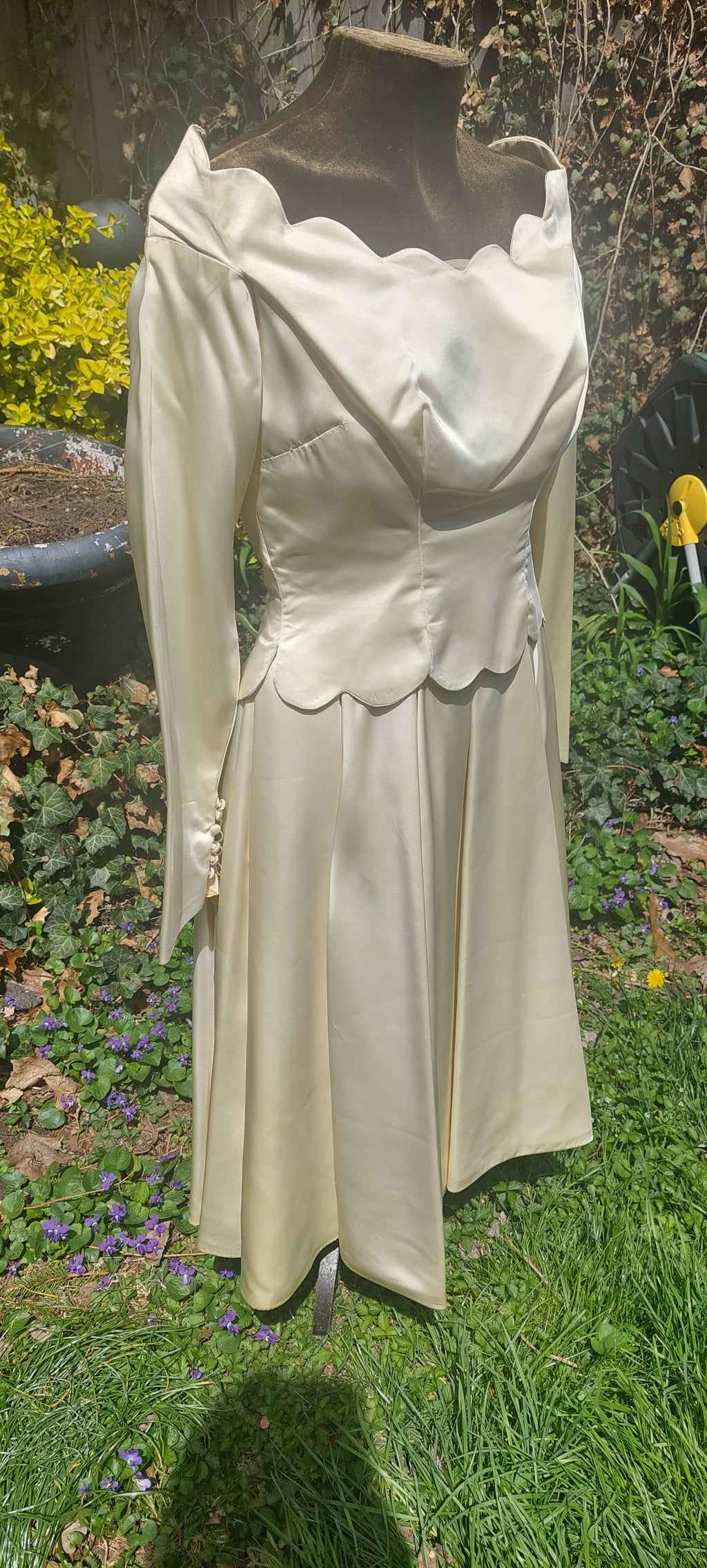 Vintage 1950s Cream Satin Wedding Dress: Fit and Flare, Long Sleeved