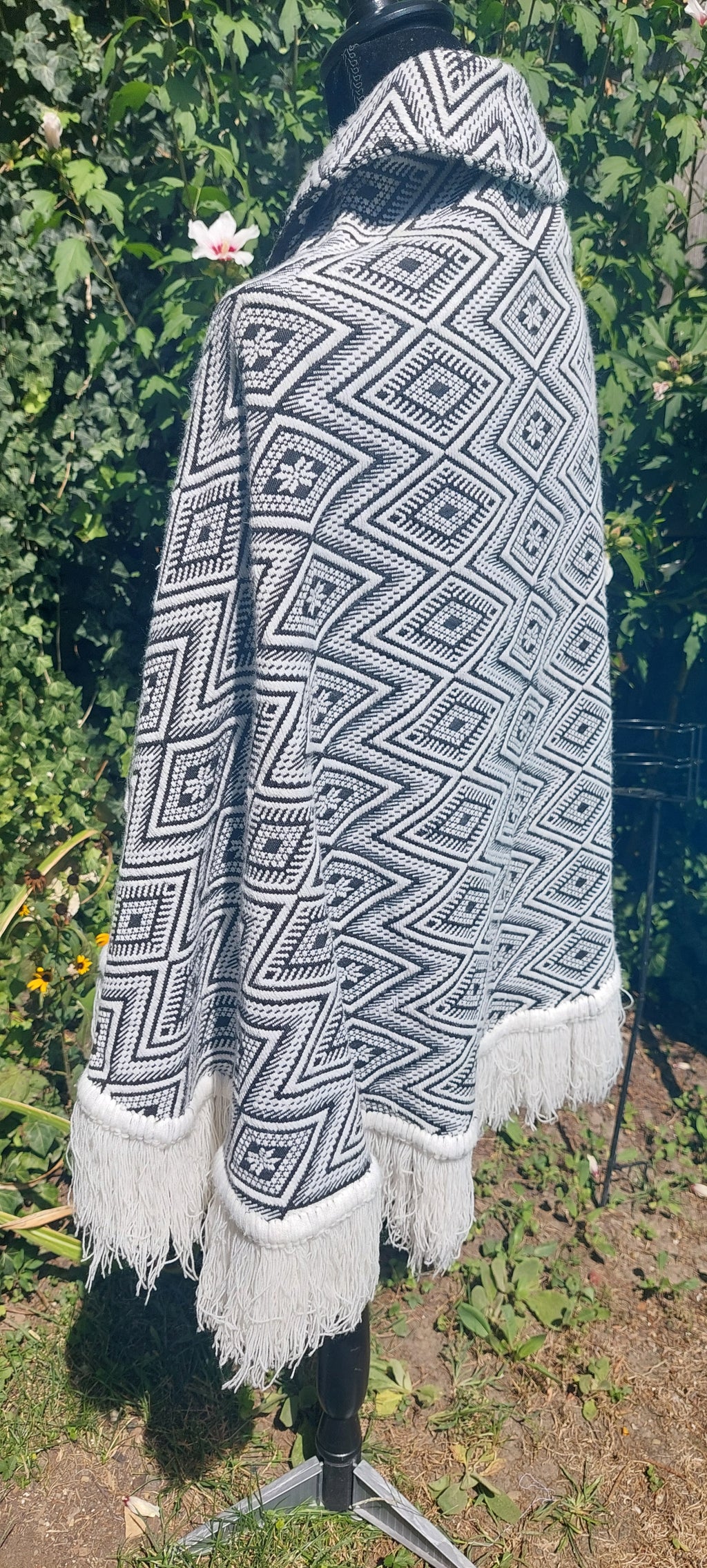 1970s Guatemalan Cotton Poncho: Black & White Boho Woven Bamboo