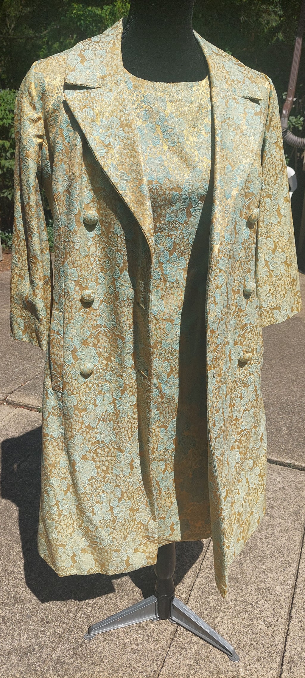 1960s Leslie Fay Turquoise & Gold Brocade Shift Dress and Jacket Set