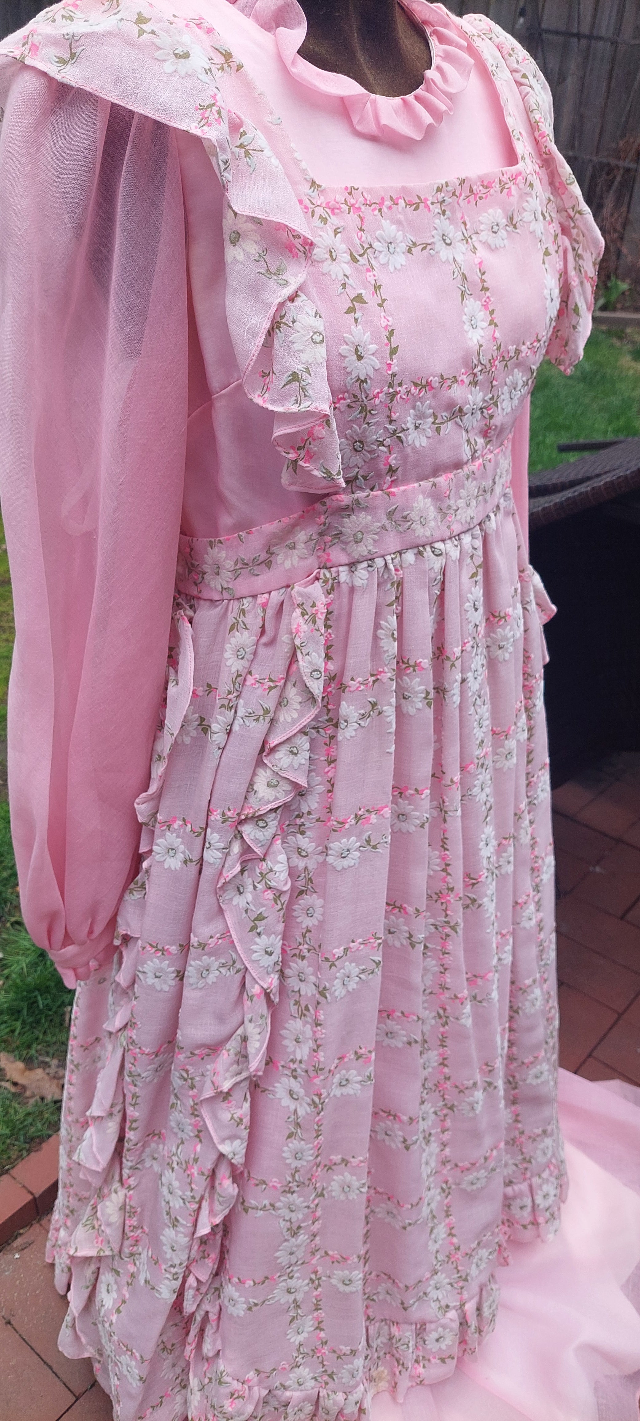 1970s Emma Domb Prairie Dress:2-Piece Pink Boho Maxi Gown with Ruffled Pinafore